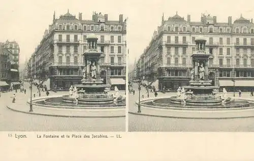 Vue stereoscopique France Lyon la fontaine et la place des Jacobins