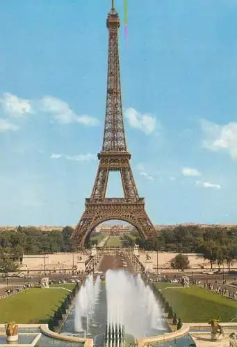 France Paris La Tour Eiffel et les Fontaines de Chaillot