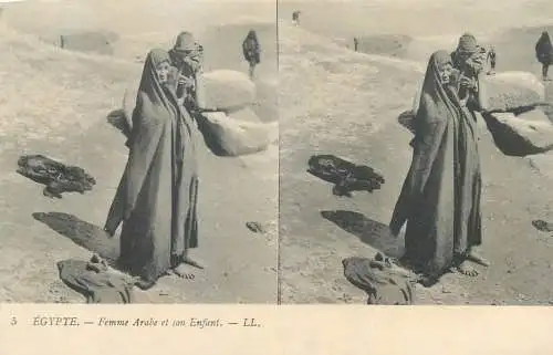 Stereographic image postcard Egypt Cairo femme arabe et son enfant