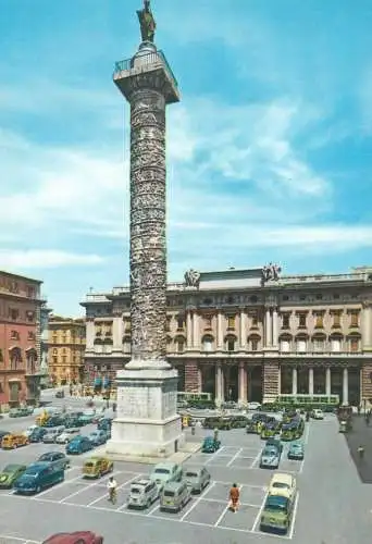 Italy Roma Piazza Colonna