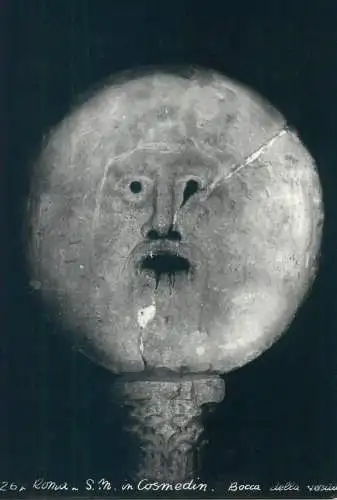 Italy Roma Chiesa di S Maria in Cosmedin Bocca della verita
