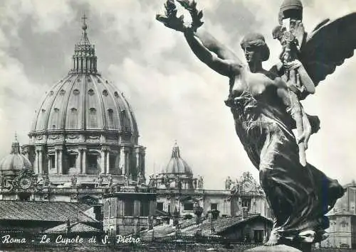 Italy Roma Le Cupole di S Pietro angel in flight