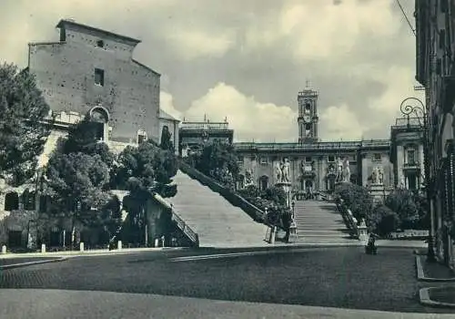 Italy Roma Il Campidoglio e la Chiesa dell'Aracoeli