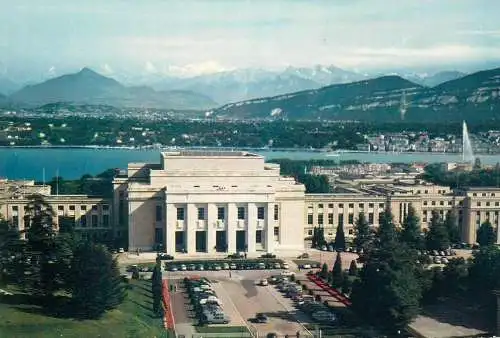 Switzerland Geneve Le Palais des Nations et la Chaine du Mont Blanc