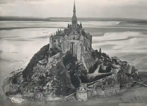 France Mont Saint Michel vue aerienne