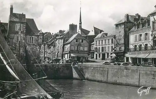 France Honfleur (Calvados) - Le Port vue partielle