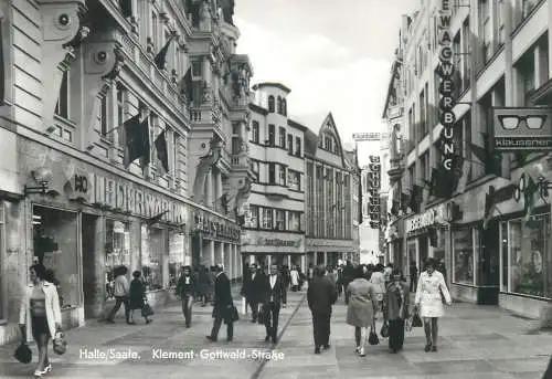 Postcard Germany Halle Saale klement Gottwald Strasse