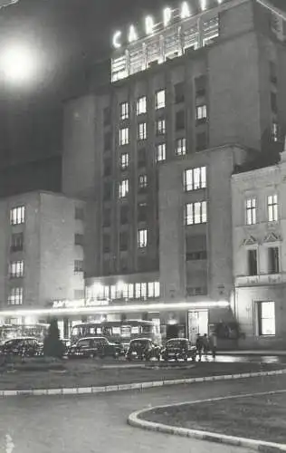 Romania Brasov Hotel Carpati aspect nocturn