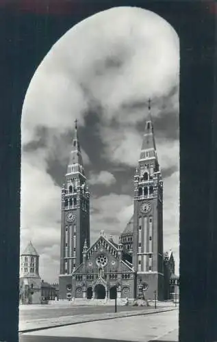 Postcard Hungary Szeged votive church
