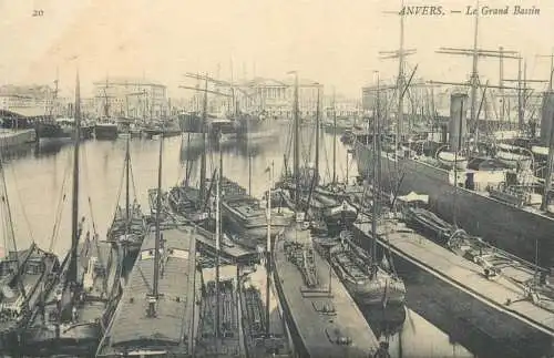 Postcard Belgium Antwerp Anvers le grand Bassin sailships