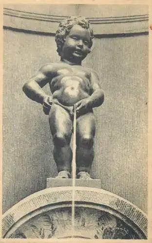 Postcard Belgium Bruxelles Manneken Pis