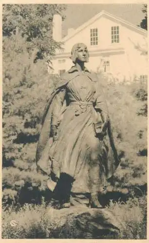 The "Pilgrim Maiden" Statue by Henry H. Kitson