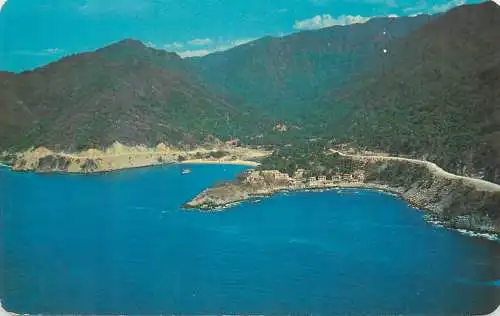 Postcard America Mexico vista aerea de la Bahia de Mismaloya Jalisco