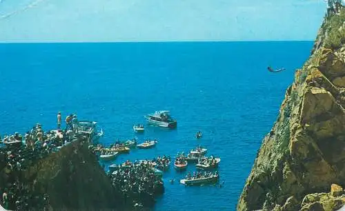 Postcard America Mexico vista espectacular del clavadista en la Quebrada