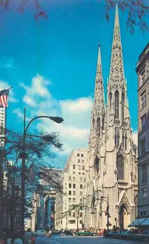 Postcard USA NY New York St. Patrick cathedral 1976