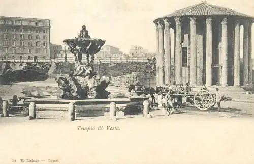 Italy Roma Tempio di Vesta