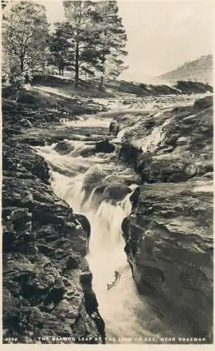 The salmon leap at the Linn of Dee near Braemar