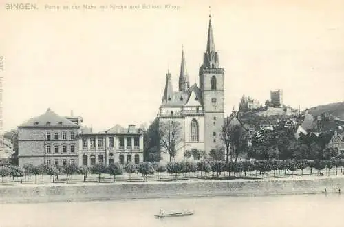 Germany Bingen am Rhein Partie an der Nahe mit Kirche und Schloss Klopp