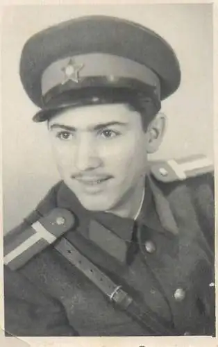 Photo ca. 6 x 9 cm romanian military portrait 1957