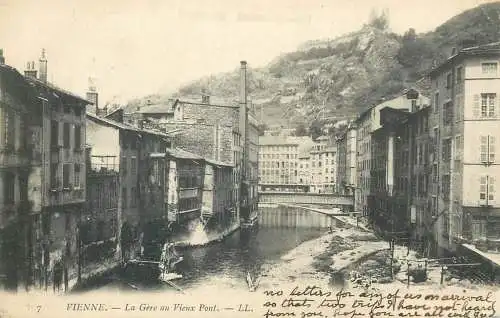 Postcard France Vienne la gere au vieux pont