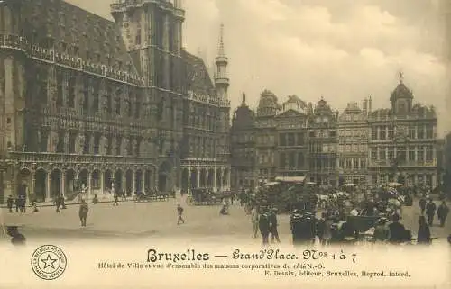 Postcard Belgium > Brussels Bruxelles Grand Place