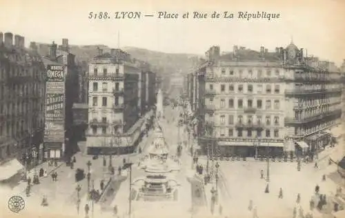 Postcard France Lyon place de la Republique