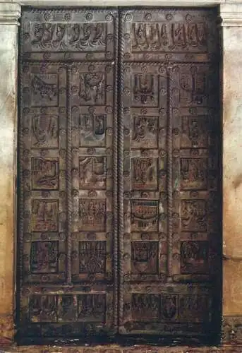 Italy Pisa Cattedrale Porta in bronzo di Bonanno Pisano dettaglio