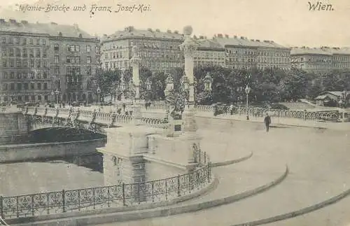 postcard Austria Wien Brucke und Franz Josef-Kai