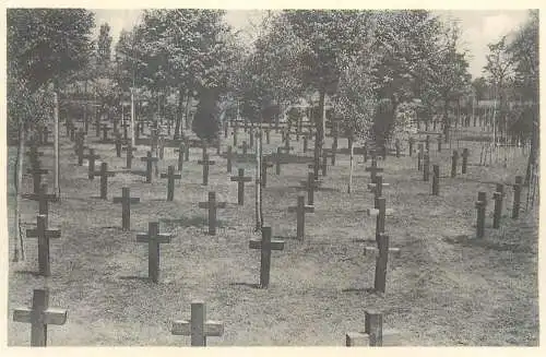 Postcard Belgium Bruxelles Staden german soldier cemetery