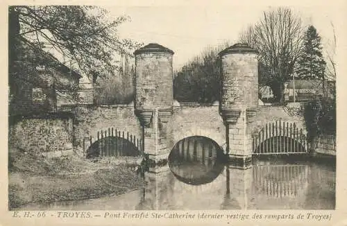France Troyes Pont Fortifie Ste Catherine