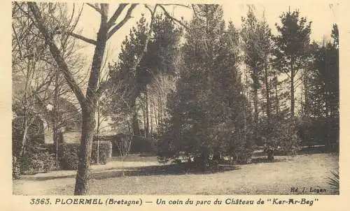 Postcard France Ploermel Bretagne parc du chateau