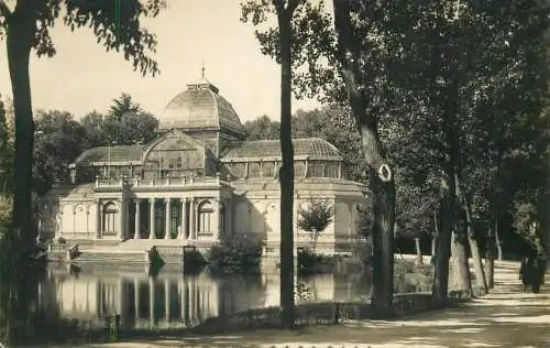 Spain Madrid parque del Palacio de Cristal