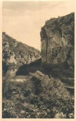Postcard France Gorges du Tarn cirque des Beaumes Lozere