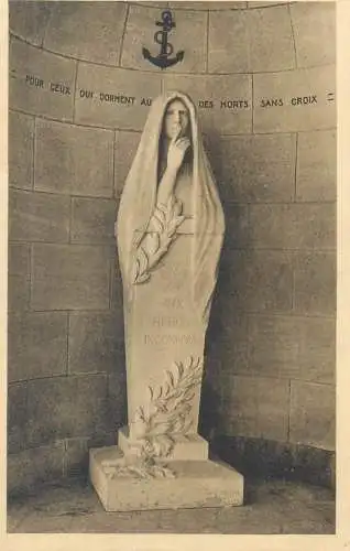Postcard France Ossuaire de Douaumont statue