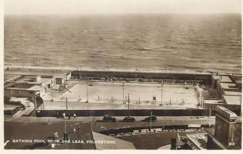 Postcard UK England Folkestone bathing pool from the leas