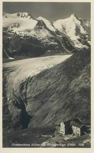 Austria Glocknerhaus mit Grossglockner