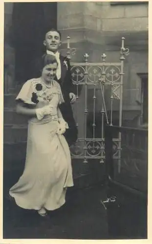 Vintage brides wedding groom & bride social history photo postcard rose tuxedo