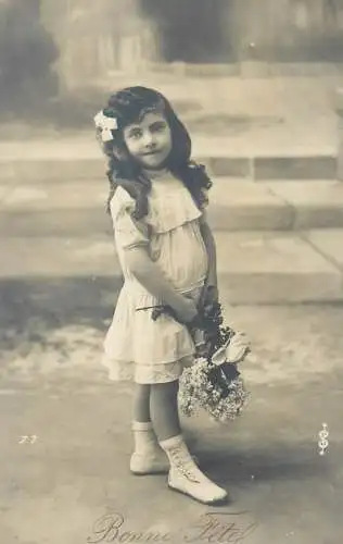 Postcard children France Meuse beauty joy coiffure flower girl