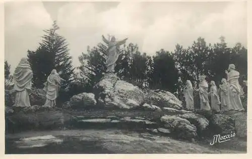 Postcard France l'Ascension statue