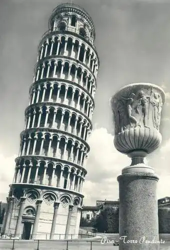 Italy Pisa Leaning Tower