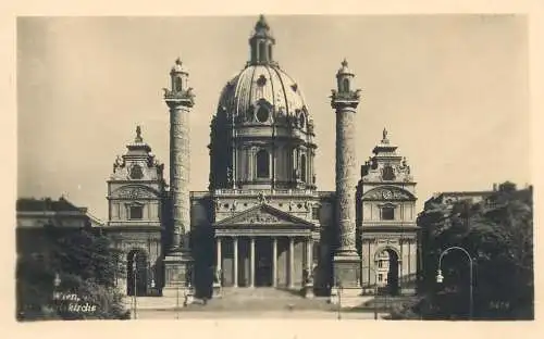 Postcard Austria Wien Karlskirche