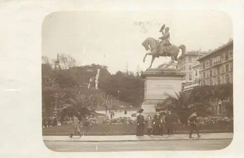 Postcard Italy Genova Ferrovia statue