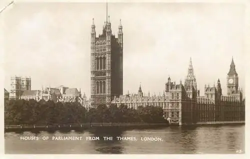 Postcard United Kingdom > England > London > Houses of Parliament