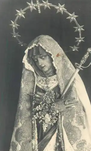 Virgin Mary statue