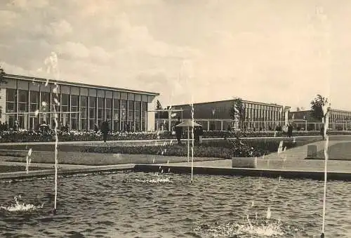 Postcard Germany Erfurt 1961 fountain