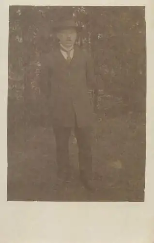 Postcard anonymous person man elegant costume vintage photo