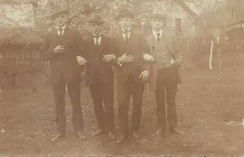 Postcard anonymous people elegant gentlemen group photo