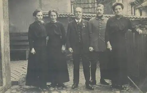 Social History vintage real photography anonymous people family picture