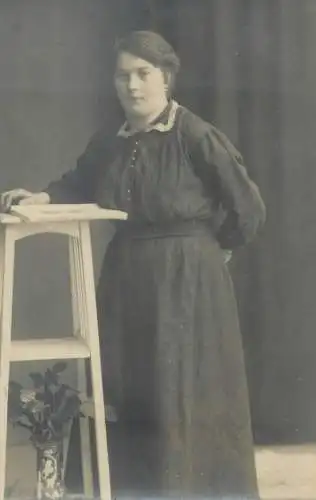 Vintage studio photography atelier woman anonymous person photo