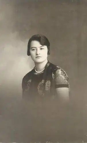 Social History Fotografia Venus atelier studio photography anonymous person beautiful woman photo